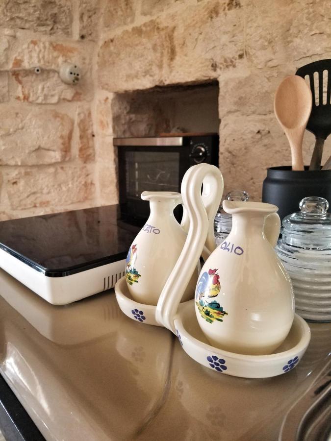 Antico Trullo Immerso Nella Campagna Alberobello Exteriör bild